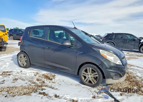 2014 Chevrolet Spark 1Lt z USA, uszkodzony, nr VIN KL8CD6S95EC410310